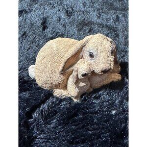 Vintage Stone Critters SC-523 Ear Bunny Figurine Beige Rabbit 1993